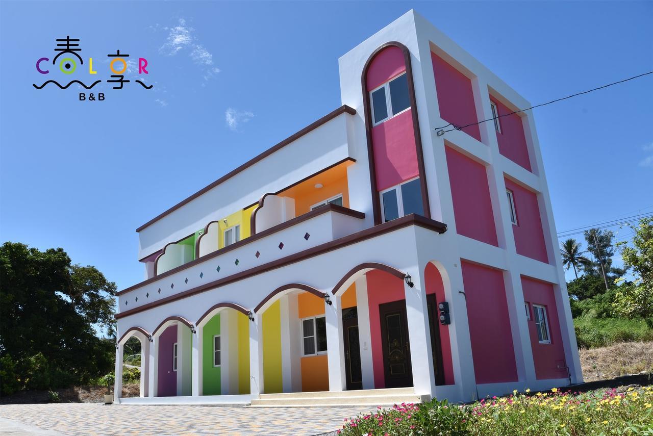 Spring Enjoy Color B&B Taitung Ngoại thất bức ảnh
